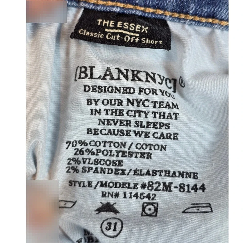 BlankNYC The Essex Classic Cut-Off Distressed Denim Shorts Light Wash 31 82M8144